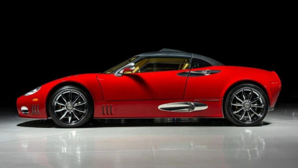 003_Spyker_C8_aukcija-1170×658