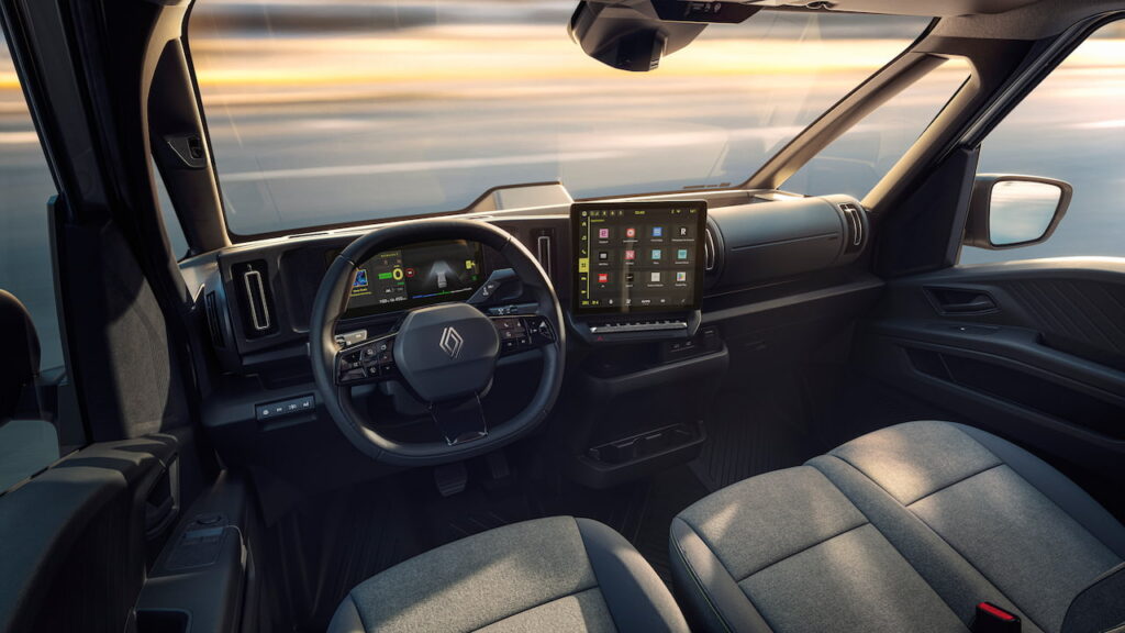 2027-Renault-Trafic-E-Tech-Electric-interior