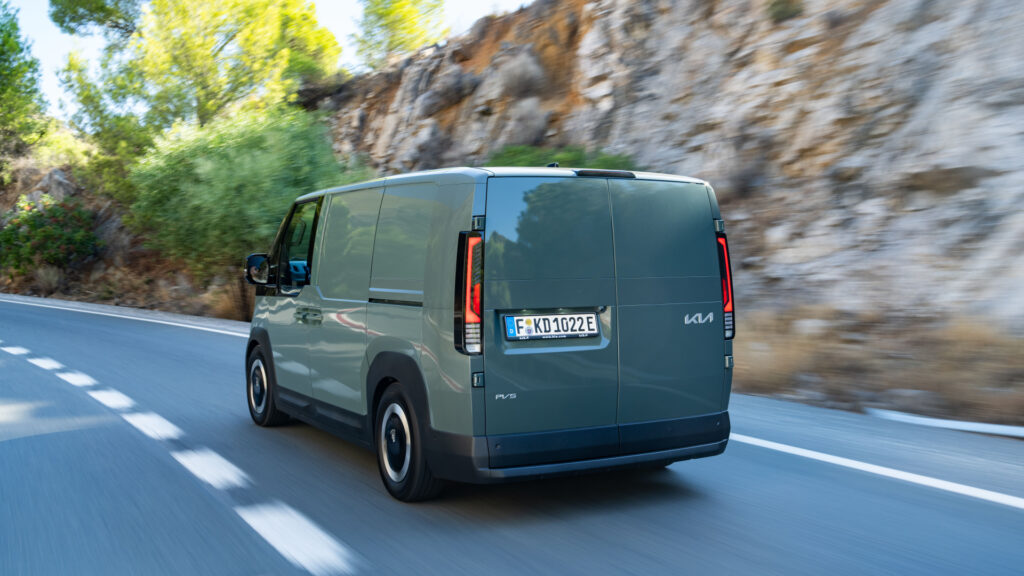 28769-kia-pv5-cargo-plus-712kwh-eu-l2h1-4dr-cityscape-green-9